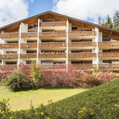 Casa Biala 19 *